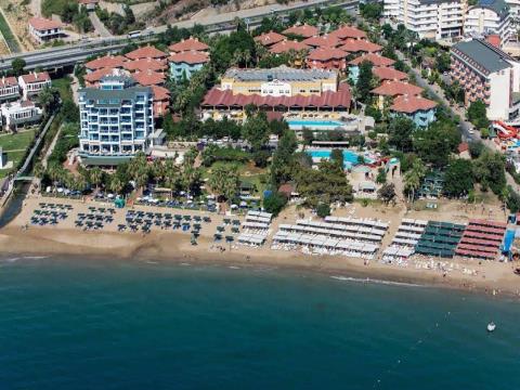 Armas Green Fuğla Beach