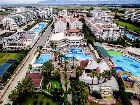 AYDINBEY FAMOUS RESORT